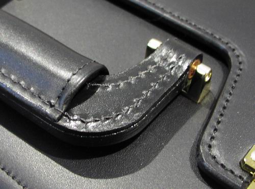 (Image: Closeup of case handle)