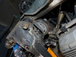 (Image: How the engine mount stud looks from below with engine jacked up)