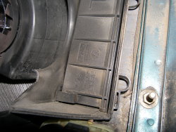 (Image: Closeup of airbox air door)