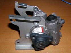 (Image: Closeup of E36 remanufactured power steering pump)