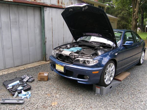 (Image: E46 getting another low utilization oil service in July 2011)
