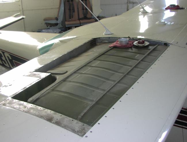 (Image: Right Fuel Tank Cover Off)