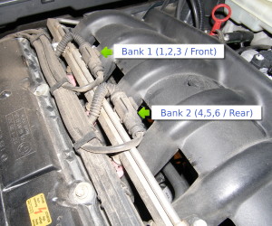 (Image: E36 oxygen sensor plugs on top of engine)