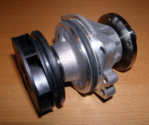 (Image: BMW Composite Impeller Water Pump)