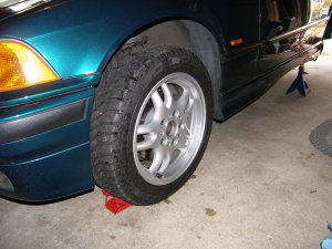 (Image: Dunlop Winter Sport M3 tires back on the car)