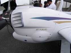 da42_left_nacelle.jpg