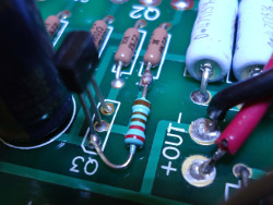 (Image: Closeup of the R15 mod applied to the original ACA PCB)