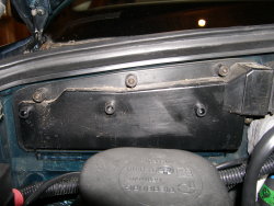 (Image: Closeup of DME cover and location of fasteners)