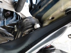 (Image: Closeup of left side inner balljoint nut installed)