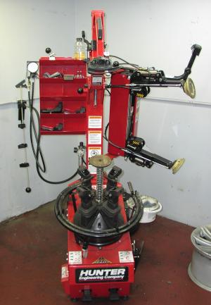 (Image: Hunter Tire Mounting Equipment)