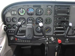 rs_new_cessna_172.jpg